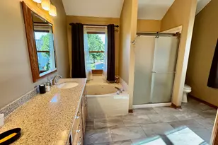 802 Arrowwood Dr, Oswego, IL 60543 - Photo 32