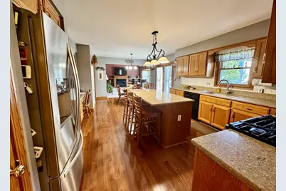 802 Arrowwood Drive, Oswego, IL 60543 - Photo 18