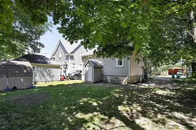 224 Charles Street, Sycamore, IL 60178 - Photo 24