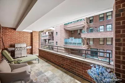 190 E Walton Place #603, Chicago, IL 60611 - Photo 40