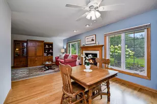 21W621 Buckingham Rd, Glen Ellyn, IL 60137 - Photo 12