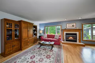 21W621 Buckingham Rd, Glen Ellyn, IL 60137 - Photo 10