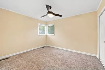 323 Shawnee Street, Park Forest, IL 60466 - Photo 16