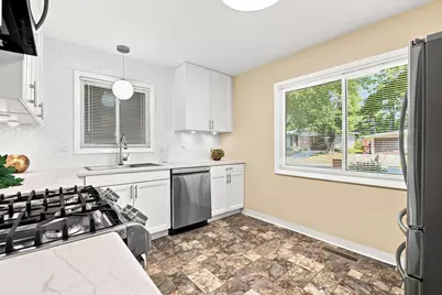 323 Shawnee Street, Park Forest, IL 60466 - Photo 14