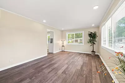 323 Shawnee Street, Park Forest, IL 60466 - Photo 8