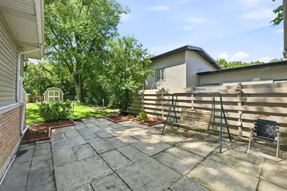323 Shawnee Street, Park Forest, IL 60466 - Photo 24