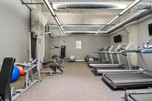 3963 W Belmont Ave, Chicago, IL 60618 - Photo 20