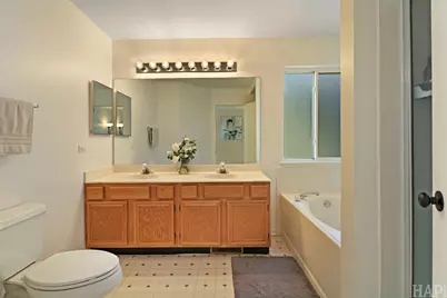 67 W Rustic Lane, Round Lake Beach, IL 60073 - Photo 20