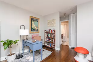 426 W Barry Ave, Chicago, IL 60657 - Photo 14