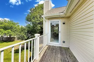 2802 Gilcrest Ct, Schaumburg, IL 60193 - Photo 34