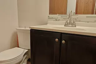 2713 Northcreek Dr, Woodridge, IL 60517 - Photo 16