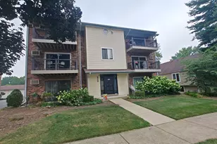 2713 Northcreek Dr, Woodridge, IL 60517 - Photo 1