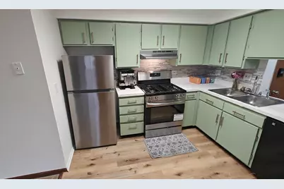 2713 Northcreek Drive #2204, Woodridge, IL 60517 - Photo 2