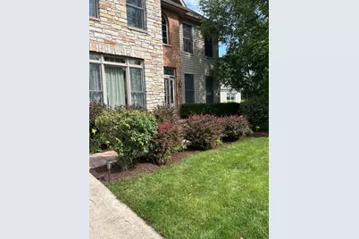 1910 Parkside Drive, Sycamore, IL 60178 - Photo 2