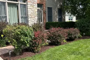 1910 Parkside Dr, Sycamore, IL 60178 - Photo 2