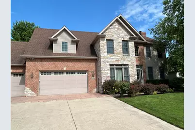 1910 Parkside Drive, Sycamore, IL 60178 - Photo 1