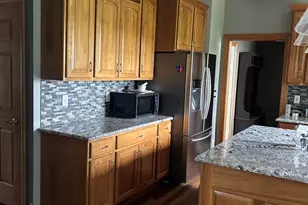 1910 Parkside Dr, Sycamore, IL 60178 - Photo 16