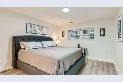 1351 W Balmoral Avenue #G, Chicago, IL 60640 - Photo 12