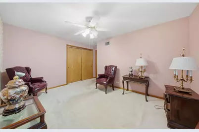 1944 Gardner Road, Westchester, IL 60154 - Photo 16