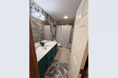 1536 Moluf Street, Dekalb, IL 60115 - Photo 14