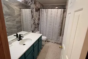 1536 Moluf St, Dekalb, IL 60115 - Photo 14