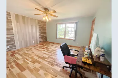 1536 Moluf Street, Dekalb, IL 60115 - Photo 10