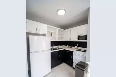 1122 N Clark Street #1607, Chicago, IL 60610 - Photo 2