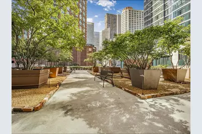 440 N McClurg Court #807, Chicago, IL 60611 - Photo 18