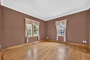 615 N 14th St, Dekalb, IL 60115 - Photo 14