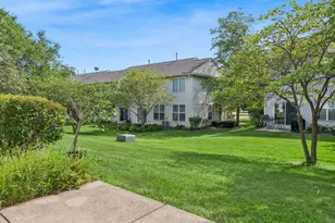 2357 Sunshine Ln, Aurora, IL 60503 - Photo 20