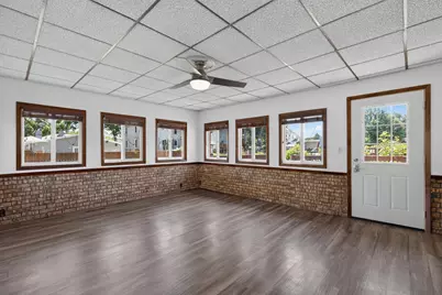 802 Adams Street, Ottawa, IL 61350 - Photo 16