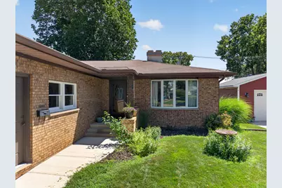 802 Adams Street, Ottawa, IL 61350 - Photo 2