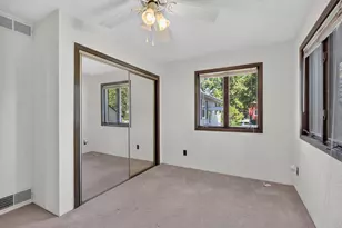 802 Adams St, Ottawa, IL 61350 - Photo 20