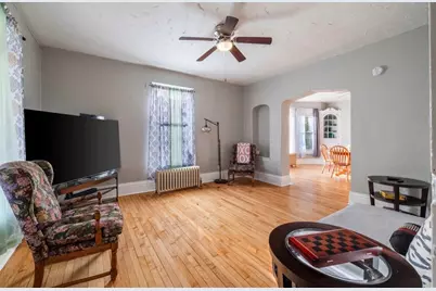 370 Algona Avenue #1F, Elgin, IL 60120 - Photo 4