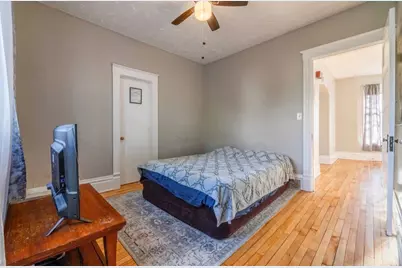 370 Algona Avenue #1F, Elgin, IL 60120 - Photo 6
