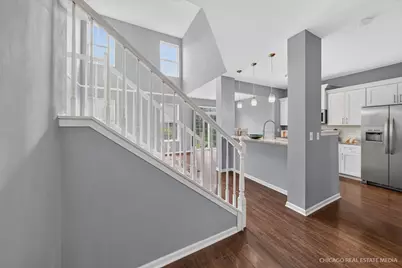 1286 W Black Wolf Road, Round Lake, IL 60073 - Photo 2