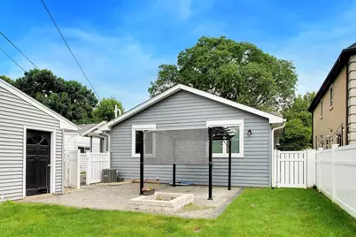 202 N Prospect Manor Avenue, Mount Prospect, IL 60056 - Photo 30