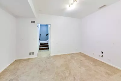 202 N Prospect Manor Avenue, Mount Prospect, IL 60056 - Photo 24