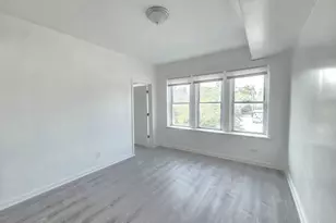 1943 W 63rd St, Chicago, IL 60636 - Photo 6