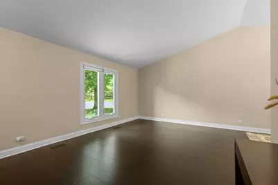 1316 W Meade Lane, Arlington Heights, IL 60004 - Photo 4