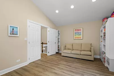 1316 W Meade Lane, Arlington Heights, IL 60004 - Photo 18