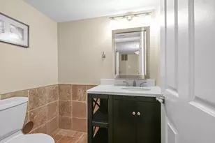 1316 W Meade Ln, Arlington Heights, IL 60004 - Photo 16