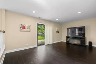 1316 W Meade Ln, Arlington Heights, IL 60004 - Photo 14
