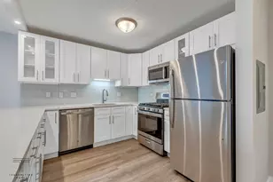 545 N Dearborn St, Chicago, IL 60654 - Photo 4