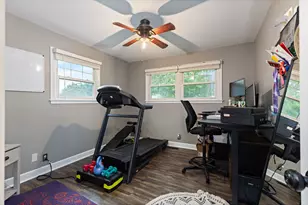 2424 Hel Mar Ln, Joliet, IL 60431 - Photo 12