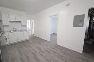 1943 W 63rd St, Chicago, IL 60636 - Photo 12