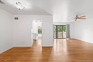 9155 Sutton Ct, Orland Park, IL 60462 - Photo 6
