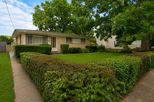 1627 Greenfield Ave, North Chicago, IL 60064 - Photo 18