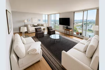 20 N Tower Road #10M, Oak Brook, IL 60523 - Photo 2