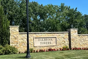 20 N Tower Rd, Oak Brook, IL 60523 - Photo 10